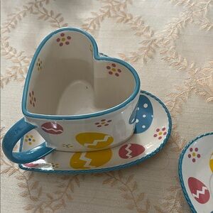 2for1 Temp-Tations Heart-Shaped Easter mugs w/matching plates great condition